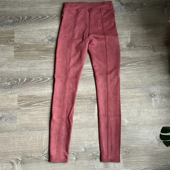 NEW Spanx Rich Rose Faux Suede Leggings Pants - Picture 4 of 13